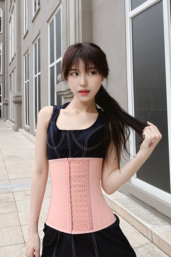 Han Sara Sở Hữu Vòng Eo 53cm - Bí Quyết Là Gì?