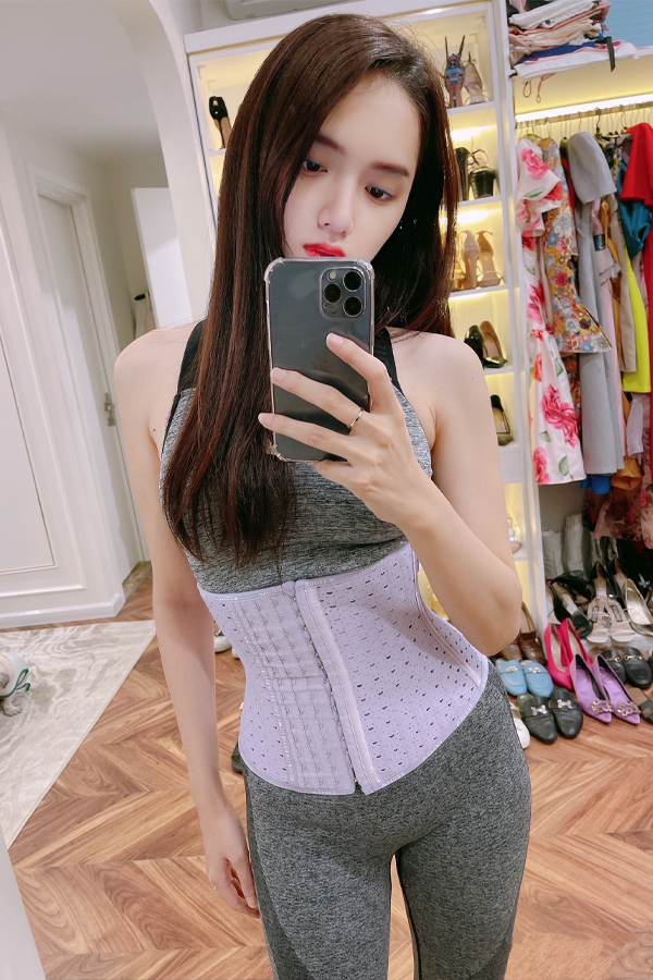 Hương Giang Chia Sẻ Bí Quyết Hack Vòng Eo Con Kiến - WSTORESG
